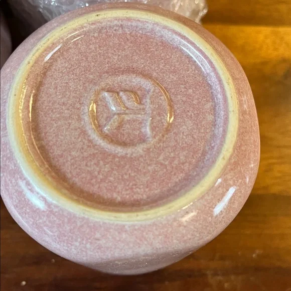 Vintage Ceramics Pink Tea Set with Bamboo Handle - Picture 4 of 14